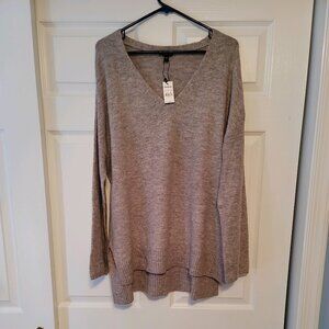 NWT Women's Express Sweater